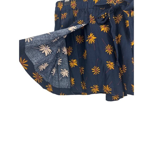 Madewell Pull-On Tie Shorts in Fresh Daisies Size M - Picture 3 of 10